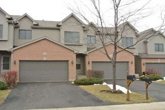 124 Deer Run Ln, Elgin, IL 60120