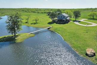 8617 Farm To Market Road 175, Henrietta, TX 76365