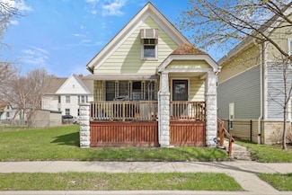 526 W Hadley St, Milwaukee, WI 53212