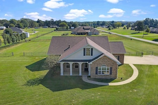 1210 Cr 306d, Henderson, TX 75654