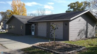 708 Elm St, Lisbon, ND 58054
