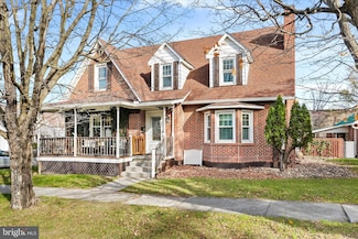 195 W Gravel Ln, Romney, WV 26757