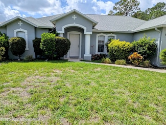872 Ravenswood St SE, Palm Bay, FL 32909