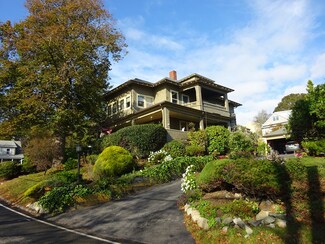 38 Little Nahant Rd, Nahant, MA 01908