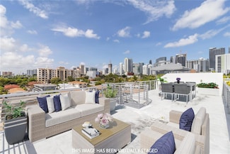 545 SW 11th St Unit 308, Miami, FL 33129