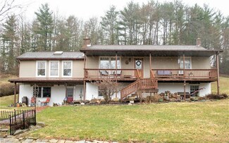 67576 Read Rd, Cambridge, OH 43725