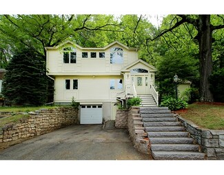 296 Winchester St, Newton Highlands, MA 02461