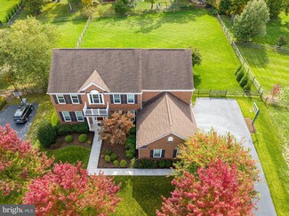 43737 Paramount Place, Chantilly, VA 20152