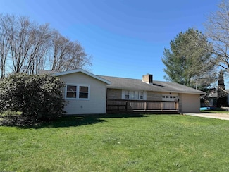 107 S Gate Rd, Elkins, WV 26241
