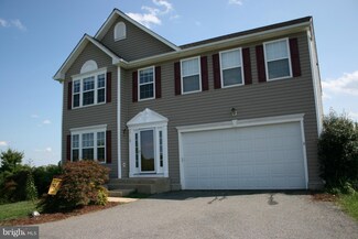 18 Fletcher Dr, Fredericksburg, VA 22406