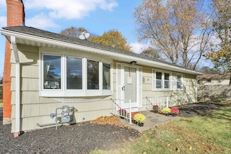 20 Wrenwood St, Springfield, MA 01119