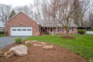 211 Pawnee Dr, West Lafayette, IN 47906