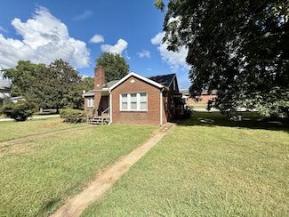100 Murphree Ave, Centerville, TN 37033