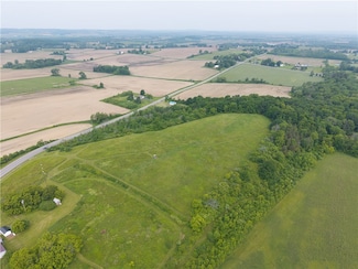 0 Cr-32 Unit R1614204, Canandaigua-Town, NY 14424