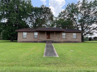 1313 Park St, Nashville, AR 71852