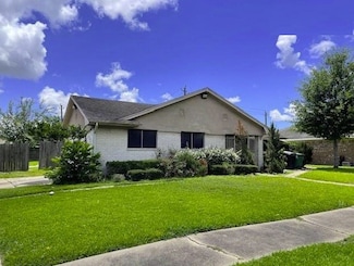 10134 Kirkglen Dr Unit 3, Houston, TX 77089