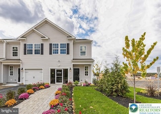 1221 Susan Cir, Breinigsville, PA 18031