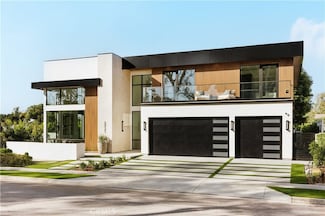 2321 Mesa Dr, Newport Beach, CA 92660
