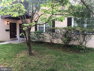248 Old Forge Crossing Unit 248, Devon, PA 19333