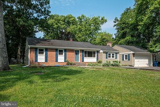 20203 Dairy Ln, Sterling, VA 20165