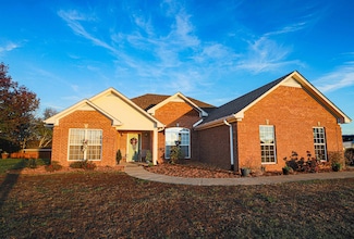 4358 County Road 25, Killen, AL 35645