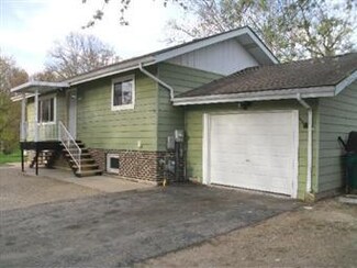N1143 Laurel Dr, Genoa City, WI 53128