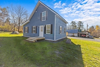 25 Johnny Cake Ave, Lunenburg, VT 05906