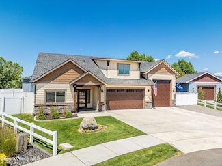1402 W Wayward Cir, Post Falls, ID 83854