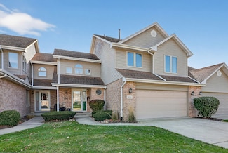 110 Harper Ln, Lemont, IL 60439