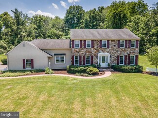 203 Valley View Rd, Riegelsville, PA 18077