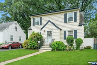 10-14 1st St Unit 1X, Fair Lawn, NJ 07410