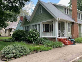 1708 Humboldt St, Manhattan, KS 66502