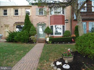 4012 Cabot Ct, Skippack, PA 19473