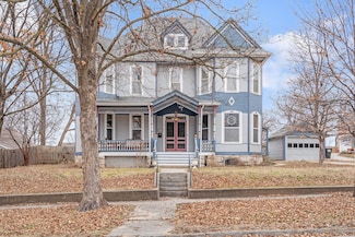 611 High St, Boonville, MO 65233