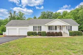 1169 Cinnamon Ridge Rd, Moneta, VA 24121