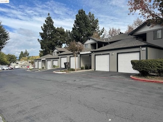 422 Lancaster Ln Unit 11, Bay Point, CA 94565