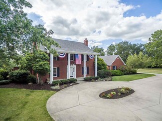 6917 Kings Row, Woodburn, IN 46797