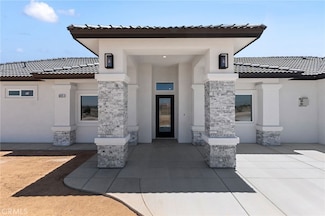 10125 Bella Vista St, Apple Valley, CA 92308