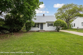 3016 W Holmes Rd, Lansing, MI 48911