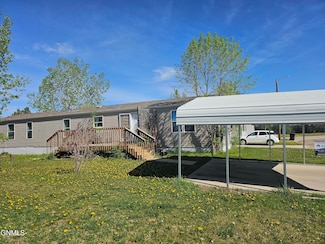 2717 11th Ave W, Williston, ND 58801