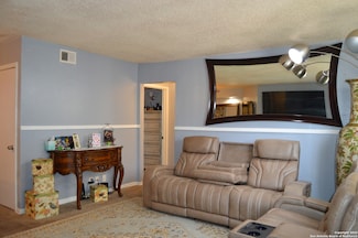 6611 Southpoint St Unit 111-C, San Antonio, TX 78229