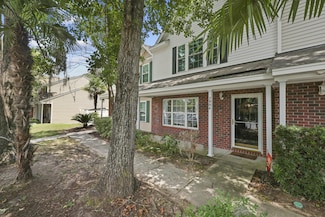 7904 Shadow Oak Dr, Charleston, SC 29406