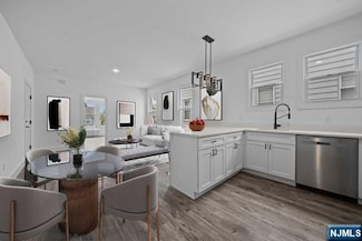 531 Beardsley Ave Unit 101, Bloomfield, NJ 07003