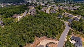 172 Manitou Dr, Maumelle, AR 72113