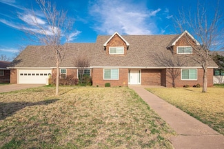 1702 Cessna Dr, Midland, TX 79705