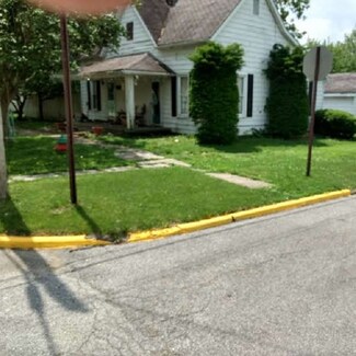 206 N 3rd St, Owensville, IN 47665