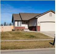 5512 W 44th St S, Wichita, KS 67215