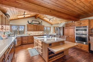 4886 Foxfire Trail, Middleton, WI 53562
