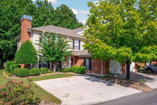 1705 Willow Oak Ln, Dalton, GA 30721