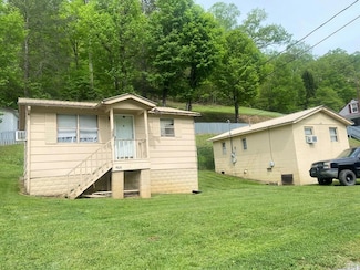 4606 Appalachian Hwy, Rock View, WV 24880